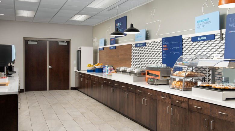 <b>Holiday Inn Express & Suites Knoxville Restaurant</b>. Images powered by <a href="https://www.leonardoworldwide.com/" title="Leonardo Worldwide" target="_blank">Leonardo</a>.