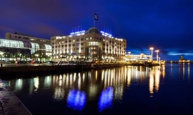Elite Hotel Marina Plaza Exterior