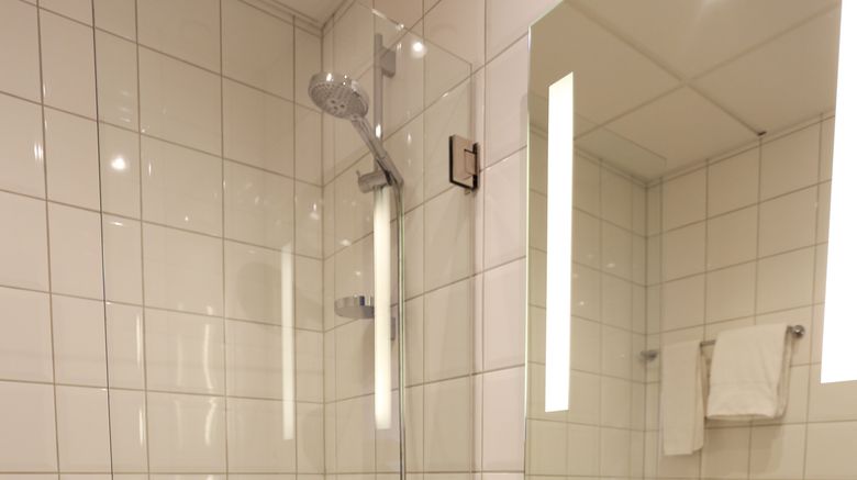 <b>Elite Grand Hotel Room</b>. Images powered by <a href="https://www.leonardoworldwide.com/" title="Leonardo Worldwide" target="_blank">Leonardo</a>.