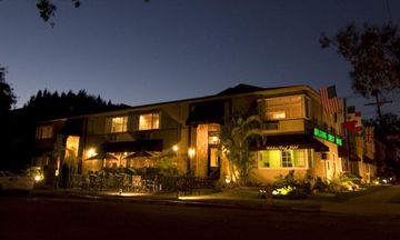 Wilshire Crest Hotel
