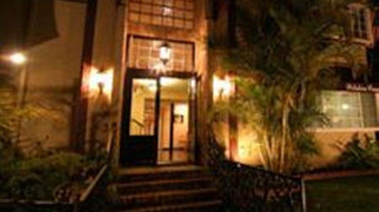 <b>Wilshire Crest Hotel Exterior</b>. Images powered by <a href="https://www.leonardoworldwide.com/" title="Leonardo Worldwide" target="_blank">Leonardo</a>.