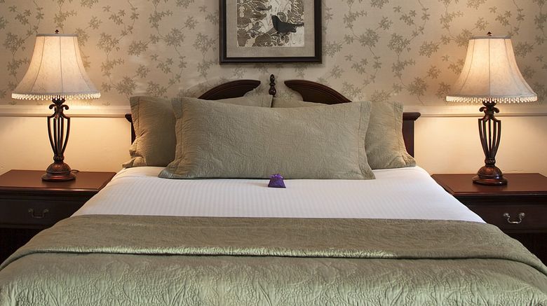 <b>Lavender Inn by the Sea Room</b>. Images powered by <a href="https://www.leonardoworldwide.com/" title="Leonardo Worldwide" target="_blank">Leonardo</a>.