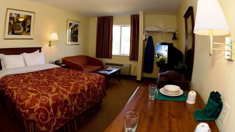 InTown Suites Bowling Green Room