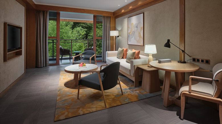 <b>Crowne Plaza Shennongjia Suite</b>. Images powered by <a href="https://www.leonardoworldwide.com/" title="Leonardo Worldwide" target="_blank">Leonardo</a>.