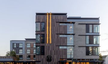 Park James Hotel