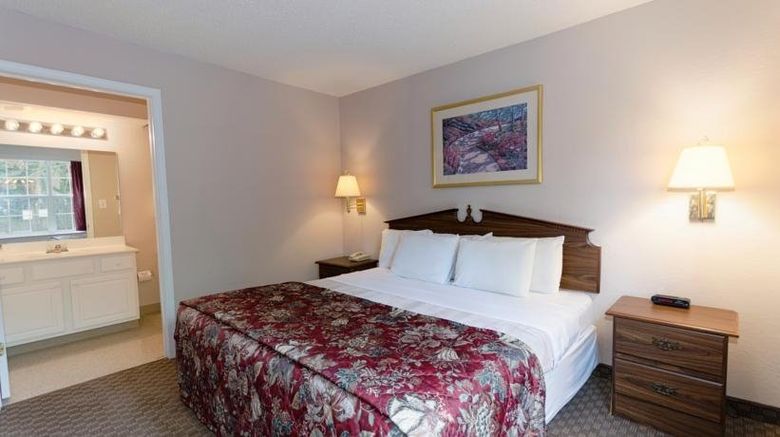 <b>InTown Suites Fort Meyers Room</b>. Images powered by <a href="https://www.leonardoworldwide.com/" title="Leonardo Worldwide" target="_blank">Leonardo</a>.