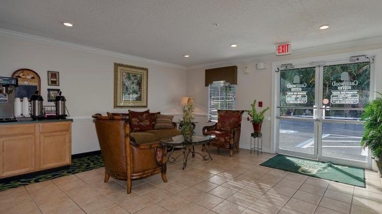 <b>InTown Suites Fort Meyers Lobby</b>. Images powered by <a href="https://www.leonardoworldwide.com/" title="Leonardo Worldwide" target="_blank">Leonardo</a>.