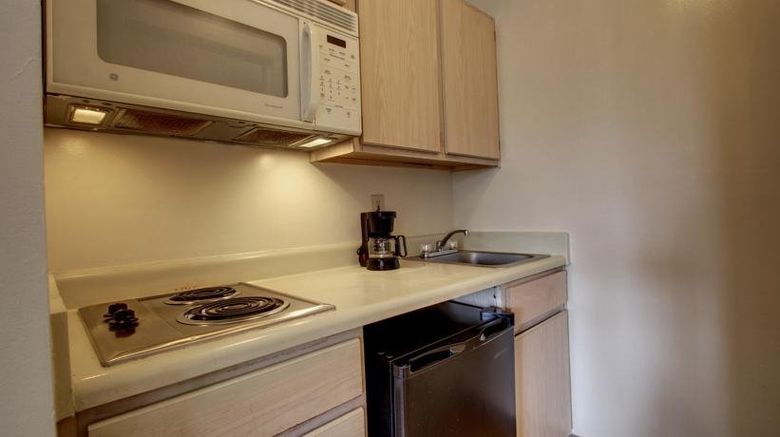 <b>InTown Suites New Orleans/Harvey Room</b>. Images powered by <a href="https://www.leonardoworldwide.com/" title="Leonardo Worldwide" target="_blank">Leonardo</a>.