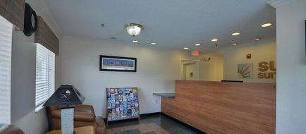 InTown Suites Greenpoint Lobby