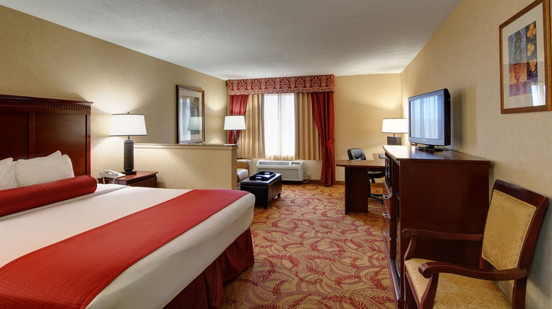 <b>The Grand Hotel in Salem Suite</b>. Images powered by <a href="https://www.leonardoworldwide.com/" title="Leonardo Worldwide" target="_blank">Leonardo</a>.