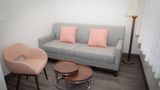 Pasadena Rose and Crown Hotel Suite