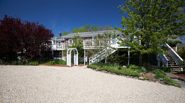 Salt House Inn Exterior