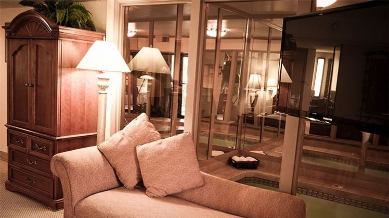 <b>Atrium Hotel Suite</b>. Images powered by <a href="https://www.leonardoworldwide.com/" title="Leonardo Worldwide" target="_blank">Leonardo</a>.
