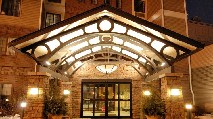 Aspen Suites Rochester Exterior