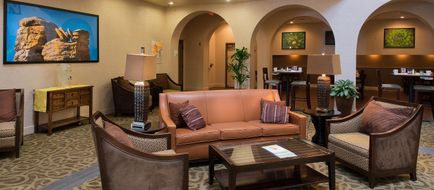 GreenTree Hotel Phoenix West Lobby