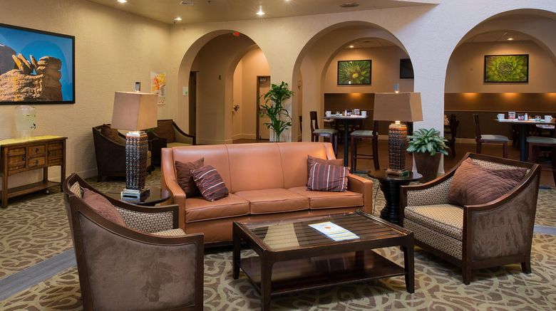 <b>GreenTree Hotel Phoenix West Lobby</b>. Images powered by <a href="https://www.leonardoworldwide.com/" title="Leonardo Worldwide" target="_blank">Leonardo</a>.