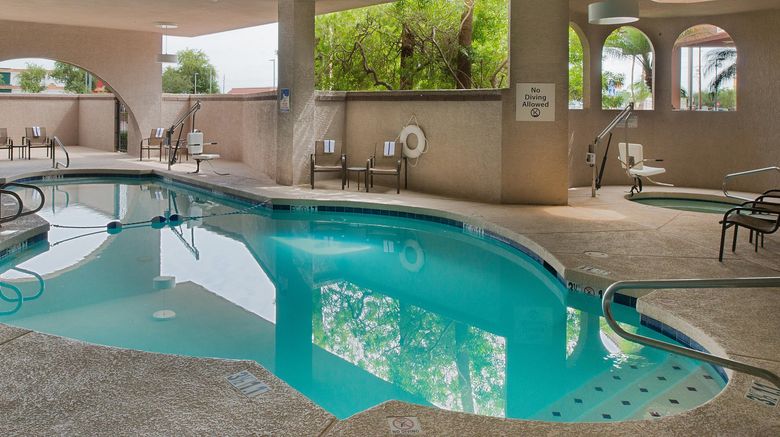 <b>GreenTree Hotel Phoenix West Pool</b>. Images powered by <a href="https://www.leonardoworldwide.com/" title="Leonardo Worldwide" target="_blank">Leonardo</a>.