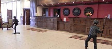Decatur Conference Center & Hotel Lobby