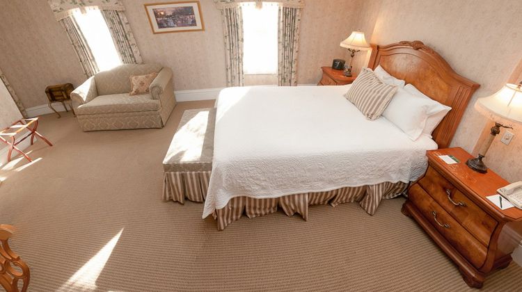 The Cliff House Inn at Pikes Peak Suite