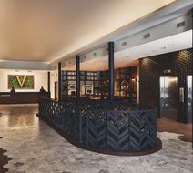 Hotel Vandivort Lobby