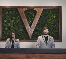 Hotel Vandivort Lobby