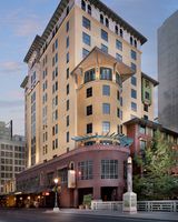Hotel Valencia Riverwalk