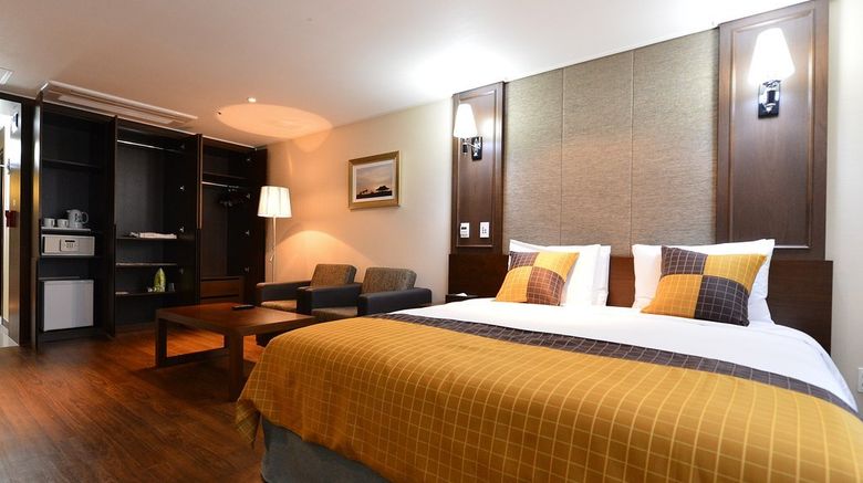 <b>Value Hotel Worldwide High-End Suite</b>. Images powered by <a href="https://www.leonardoworldwide.com/" title="Leonardo Worldwide" target="_blank">Leonardo</a>.