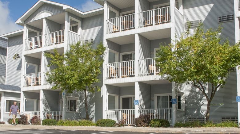 <b>Grand Beach Resort Hotel Exterior</b>. Images powered by <a href="https://www.leonardoworldwide.com/" title="Leonardo Worldwide" target="_blank">Leonardo</a>.