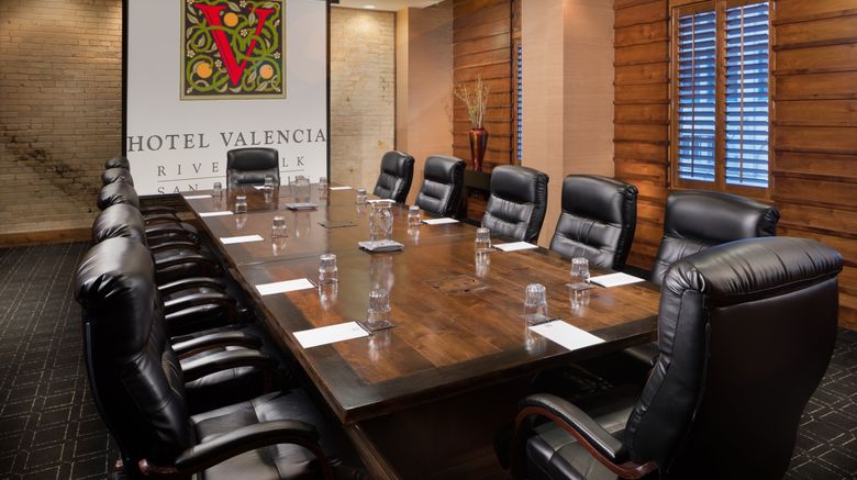 <b>Hotel Valencia Riverwalk Meeting</b>. Images powered by <a href="https://www.leonardoworldwide.com/" title="Leonardo Worldwide" target="_blank">Leonardo</a>.
