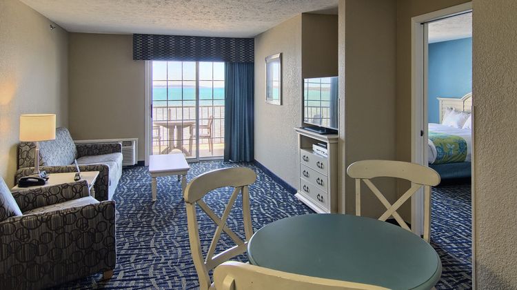 Grand Beach Resort Hotel Suite