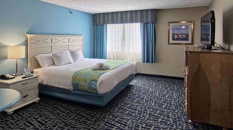 <b>Grand Beach Resort Hotel Suite</b>. Images powered by <a href="https://www.leonardoworldwide.com/" title="Leonardo Worldwide" target="_blank">Leonardo</a>.