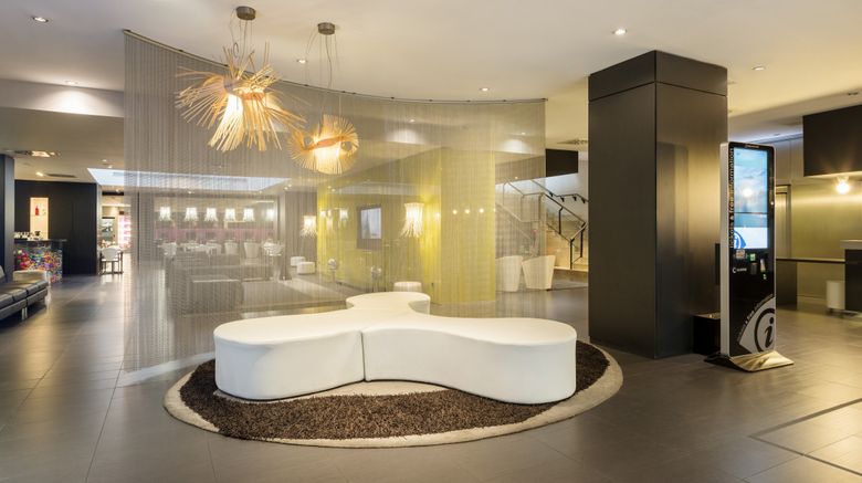 <b>Hotel Ilunion Bel Art Lobby</b>. Images powered by <a href="https://www.leonardoworldwide.com/" title="Leonardo Worldwide" target="_blank">Leonardo</a>.