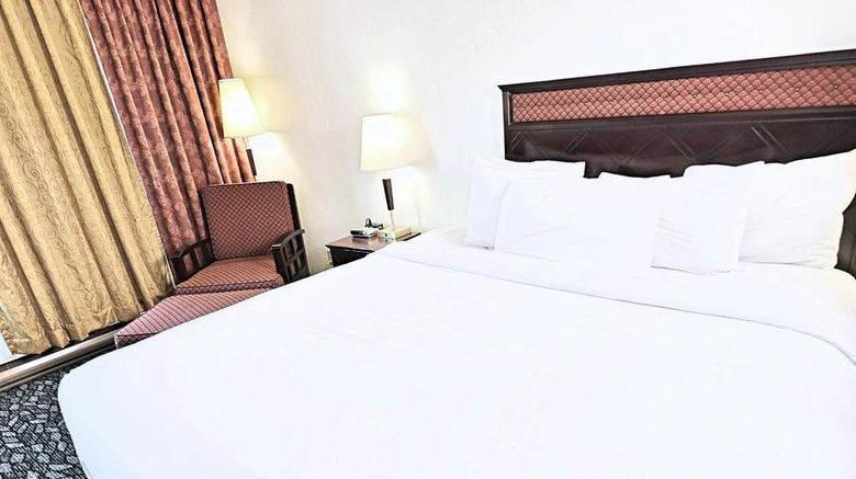 <b>LELUX Hotel Room</b>. Images powered by <a href="https://www.leonardoworldwide.com/" title="Leonardo Worldwide" target="_blank">Leonardo</a>.