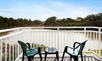 The Beach House Inn