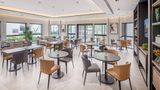 Le Grove Serviced Residences Restaurant