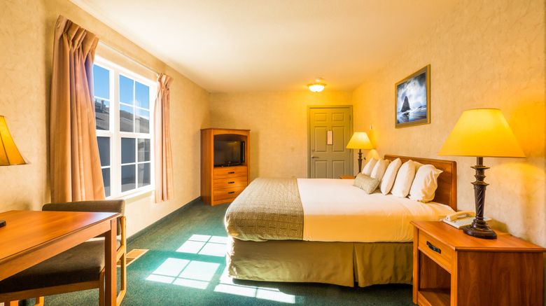 <b>The Beach House Inn Room</b>. Images powered by <a href="https://www.leonardoworldwide.com/" title="Leonardo Worldwide" target="_blank">Leonardo</a>.