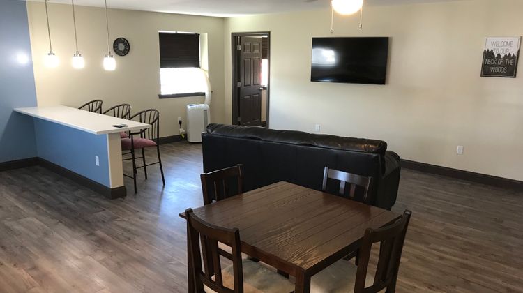 Baxter Park Inn Millinocket Suite