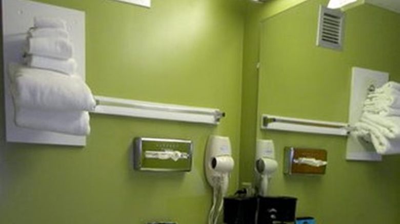 <b>Baxter Park Inn Millinocket Room</b>. Images powered by <a href="https://www.leonardoworldwide.com/" title="Leonardo Worldwide" target="_blank">Leonardo</a>.
