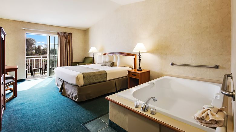 <b>The Beach House Inn Room</b>. Images powered by <a href="https://www.leonardoworldwide.com/" title="Leonardo Worldwide" target="_blank">Leonardo</a>.