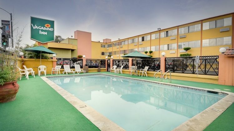 Vagabond Inn Long Beach Pool