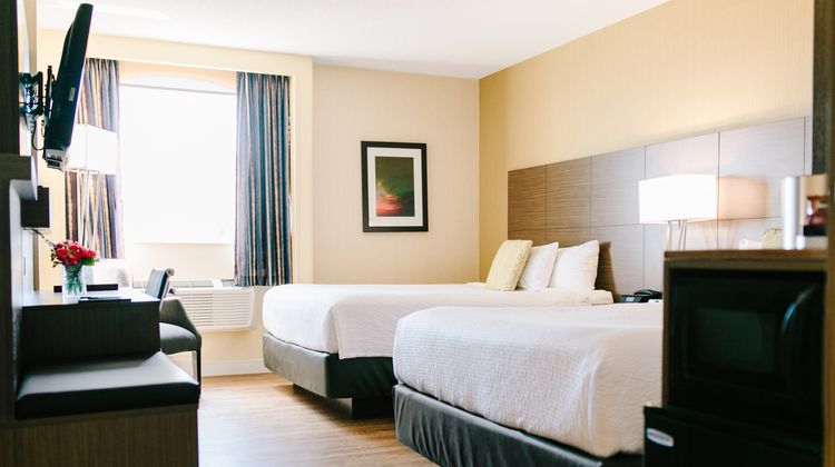 Victoria Inn Hotel & Convention Centre Suite