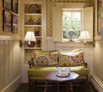 Petite Auberge Lobby