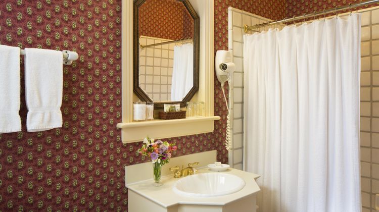 Petite Auberge Room