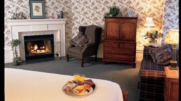 White Swan Inn Room