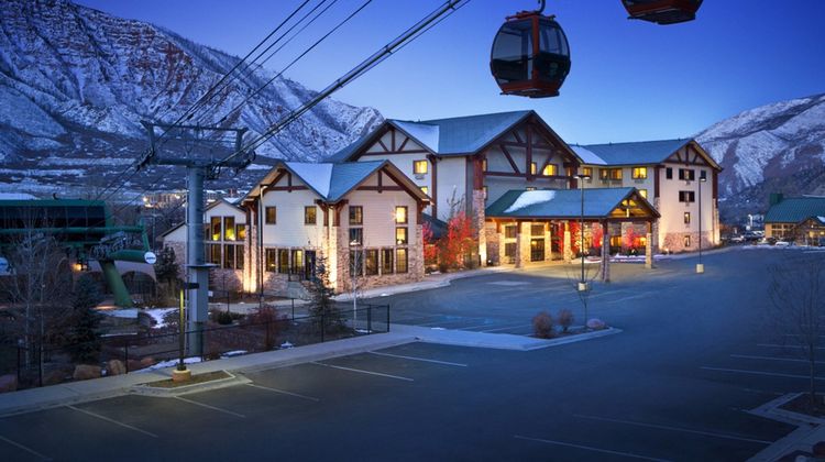 Hotel Glenwood Springs Exterior