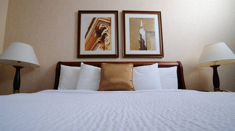 Hotel 24 South Room