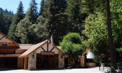 Brookdale Inn & Spa