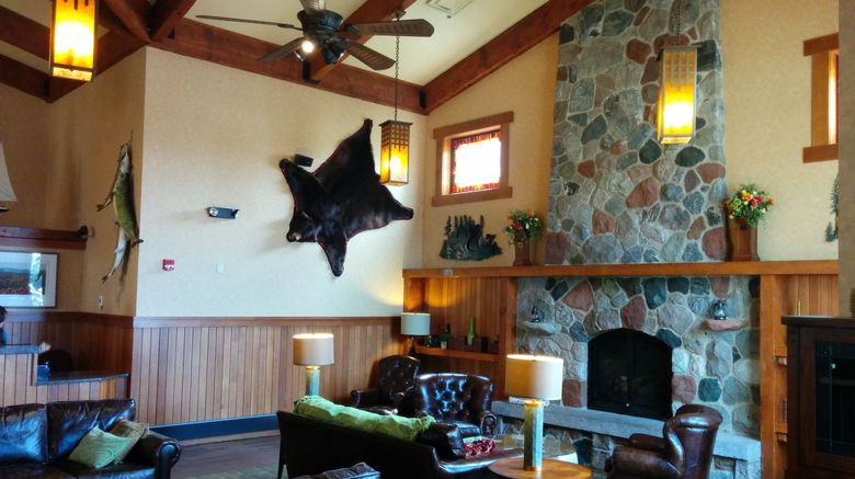 <b>Canal Park Lodge Lobby</b>. Images powered by <a href="https://www.leonardoworldwide.com/" title="Leonardo Worldwide" target="_blank">Leonardo</a>.