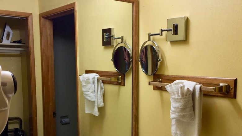 <b>Western Holiday Lodge Three Rivers Room</b>. Images powered by <a href="https://www.leonardoworldwide.com/" title="Leonardo Worldwide" target="_blank">Leonardo</a>.
