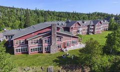 Cove Point Lodge
